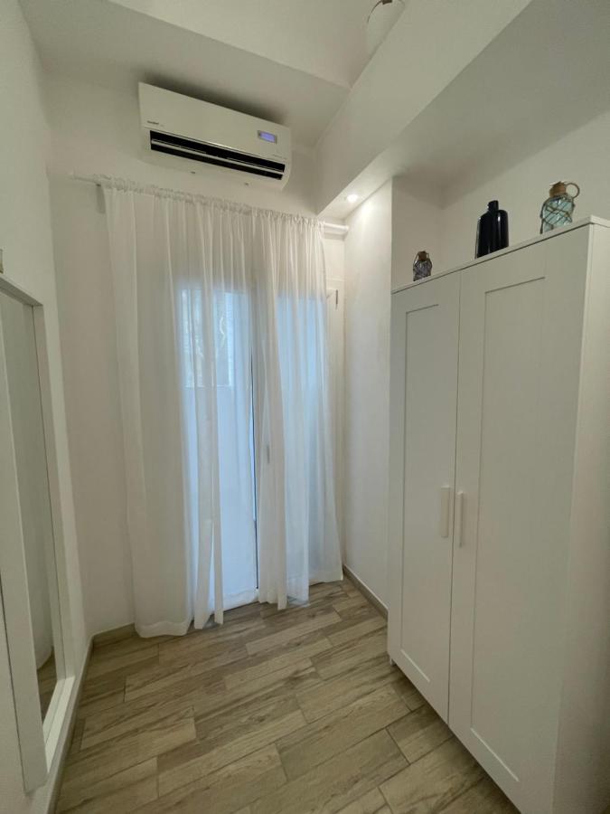 White Shell Rooms Accomodation Fast Check-In Alghero Exteriér fotografie