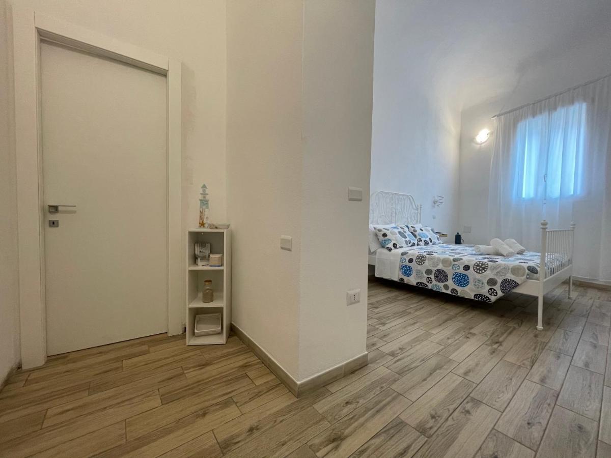 White Shell Rooms Accomodation Fast Check-In Alghero Exteriér fotografie
