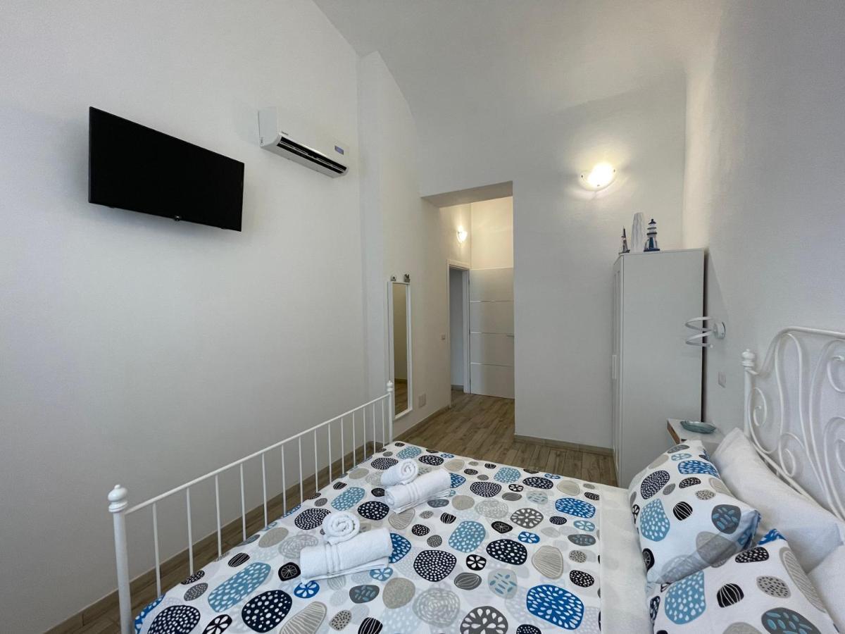 White Shell Rooms Accomodation Fast Check-In Alghero Exteriér fotografie