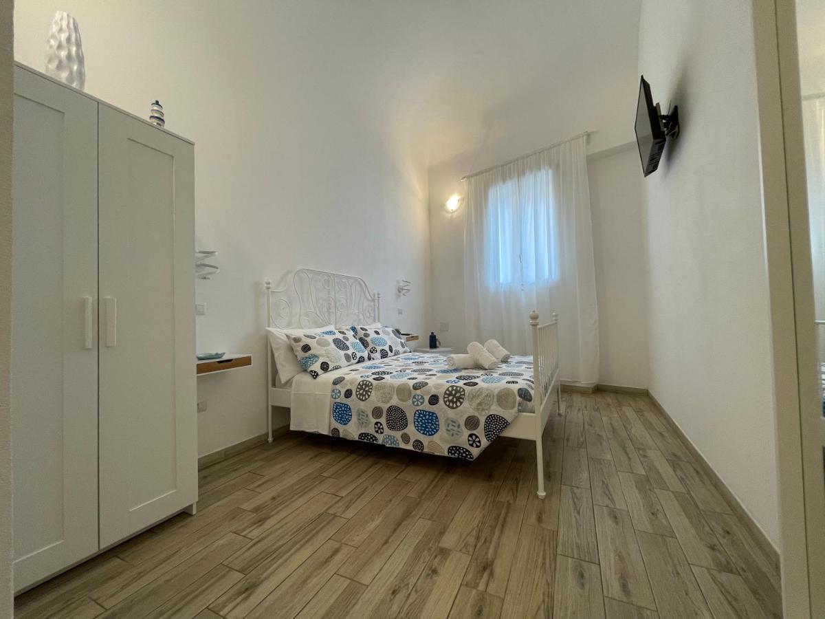 White Shell Rooms Accomodation Fast Check-In Alghero Exteriér fotografie